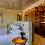 Hotel Well & 3*