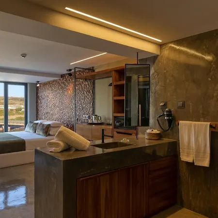 Well & 3* מסיירה