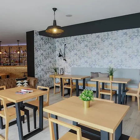 Well Hotel&spa Hotel Maceira (Lisbon)