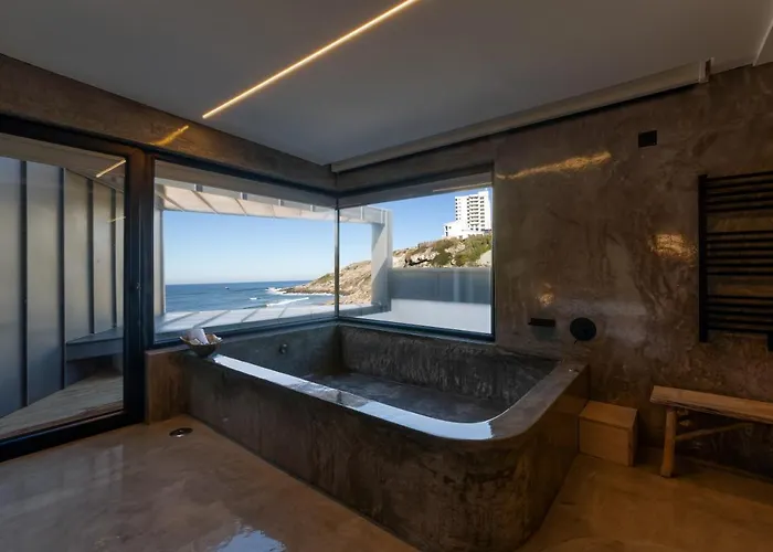 Well & Maceira (Lisbon)