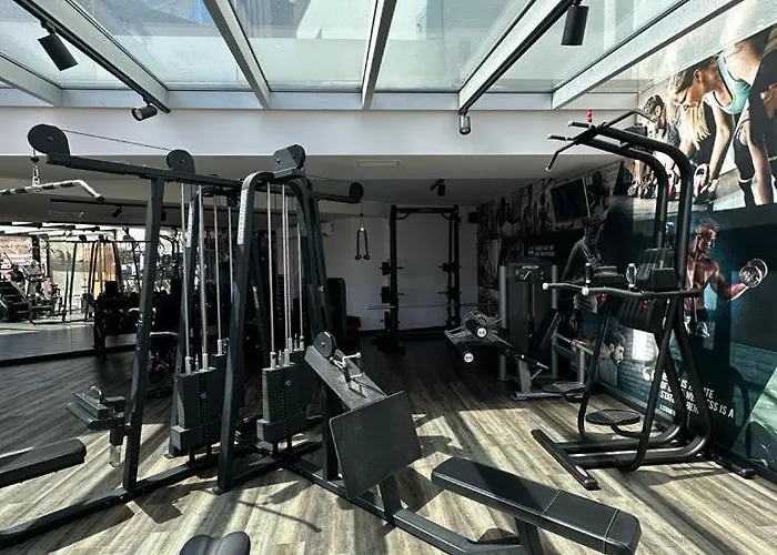 Well & Hotel Maceira (Lisbon)